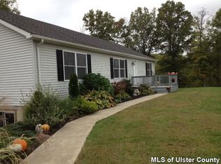 4 Turkey Point Rd, Saugerties, NY 12477