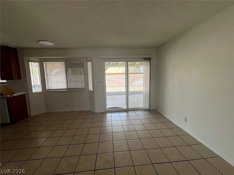 4348 Apex Dr — Photo 22