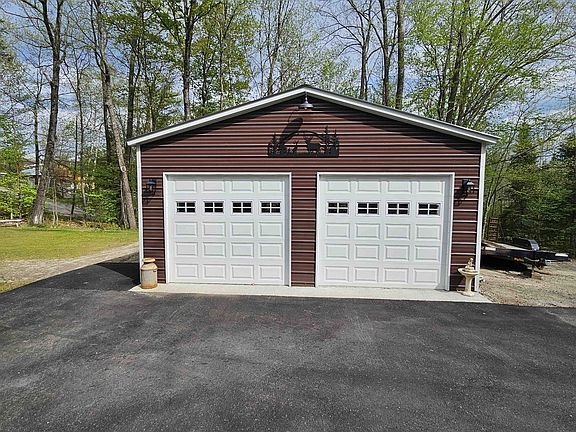 3rd image of 48 Pine Hill Road