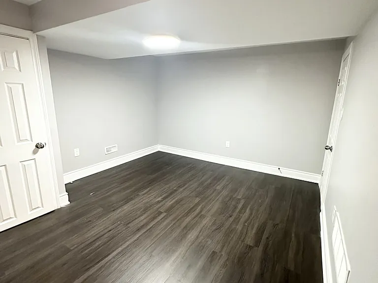 6962 14th Ave #BASEMENT — Photo 7