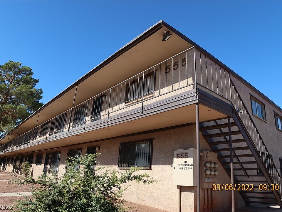 1st image of 555 N Royal Crest Cir #9