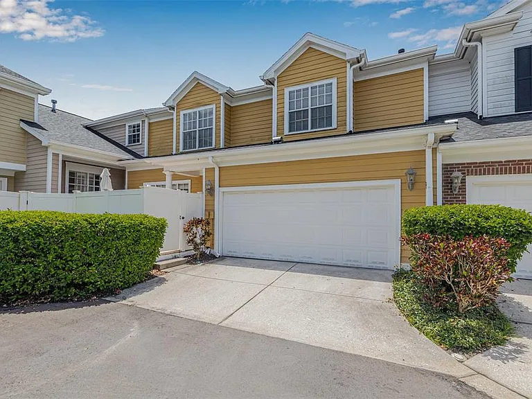 313 Inner Harbour Cir — Photo 34