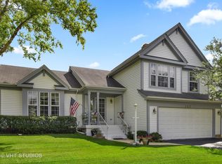 262 Superior Cir, Bartlett, IL