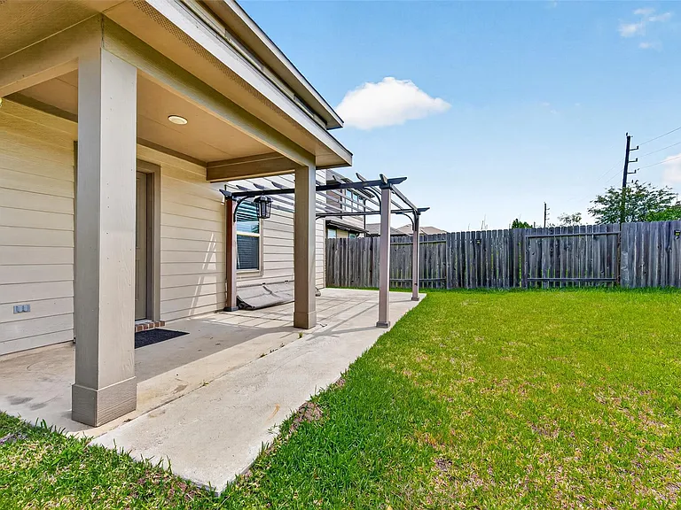 18419 Morningside Downs Way — Photo 39