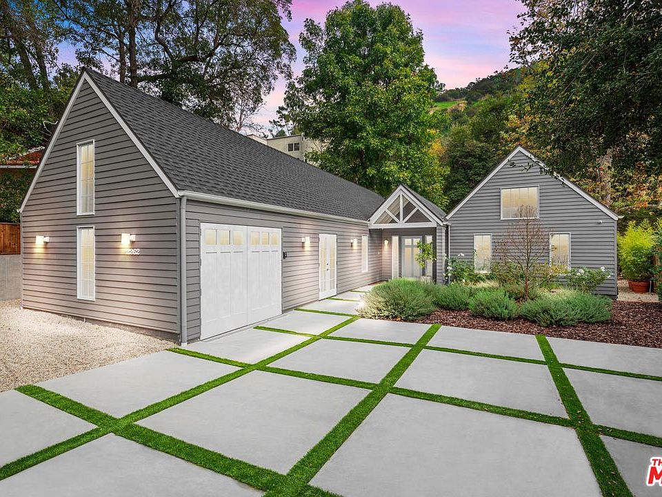 1st image of 2262 Beverly Glen Pl