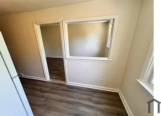 139 W 22nd St — Photo 21