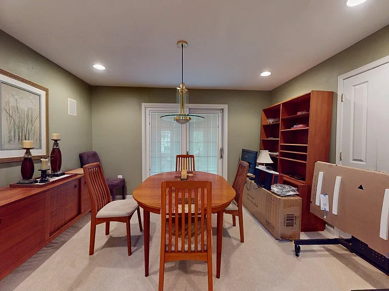 5803 Hall St — Photo 6