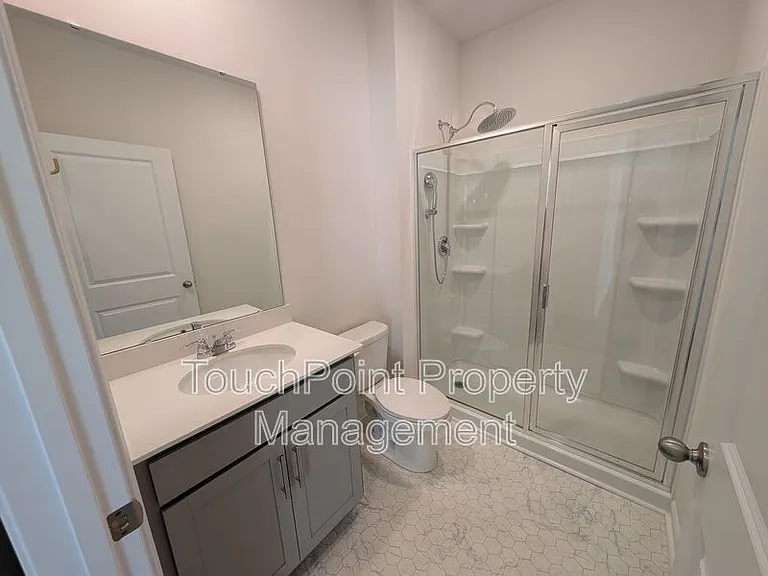 2167 Vanderlyn St — Photo 20