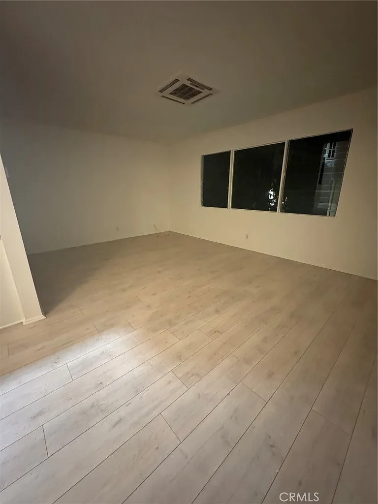 1 bed, 688 sqft, $2,575 — Photo 3