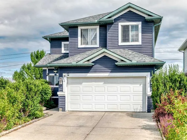 92 S San Diego Grn NE, Calgary, AB T1Y 7C5