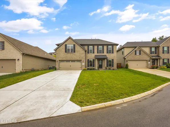 8849 Yellow Aster Rd, Knoxville, TN 37931
