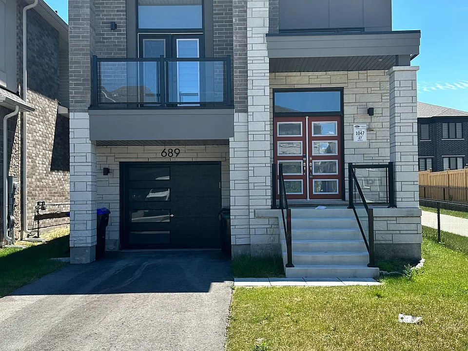 689 Mika St