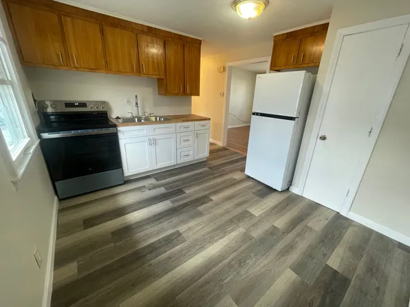 13 Bourne Street, 13 Bourne St #3, Worcester, MA 01606