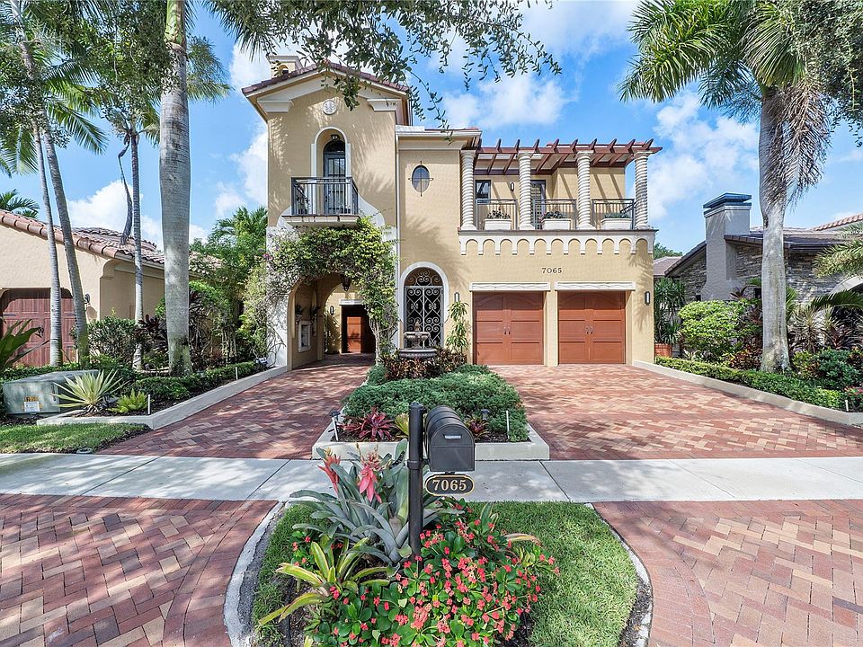 1st image of 7065 Spyglass Avenue