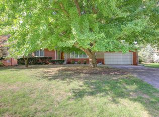 1203 Mayfair Rd, Champaign, IL 61821