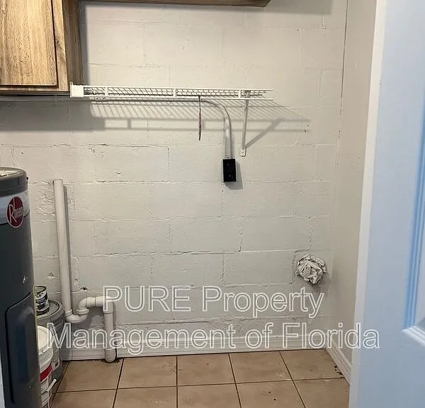 2205 NE 14th Ave — Photo 36