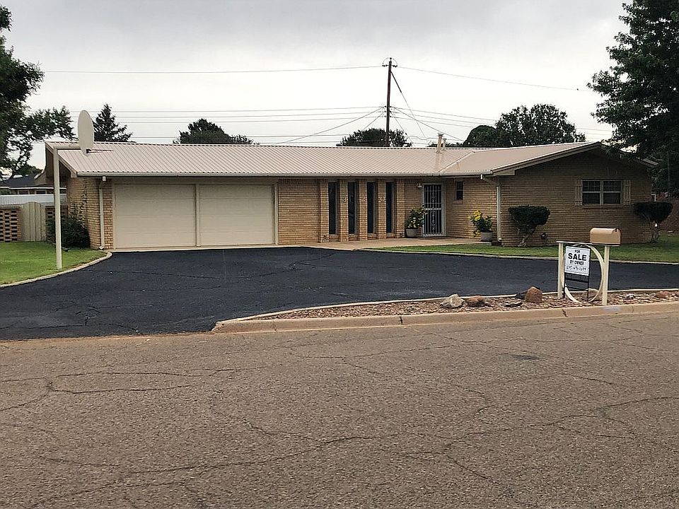 1st image of 320 Sunland Dr