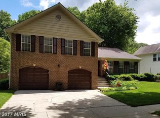 12214 Guinevere Rd, Glenn Dale, MD 20769