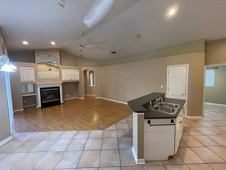 18111 Pheasant Walk Dr — Photo 15