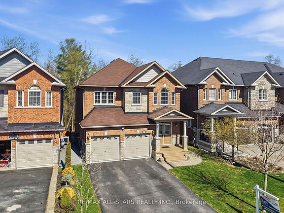 3rd image of 71 Scotia Rd