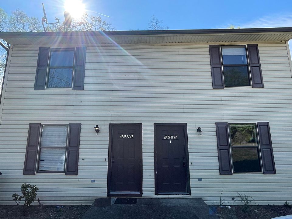 1st image of 2221 Eastgate Ave NE