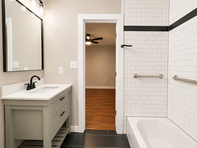 117 Timber Dr — Photo 5