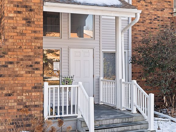 3rd image of 1100 50th St Unit 1105