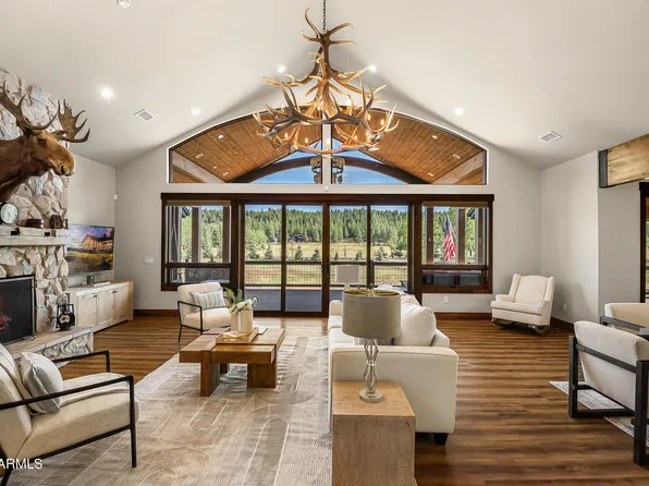 405 E FOXBORO Road, Munds Park, AZ 86017