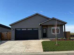 337 Quail Cir, Talent, OR 97540