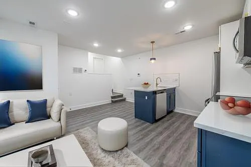 6371 Germantown Ave #3 — Photo 11