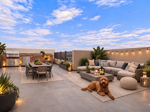 809 Brickyard Ln, Costa Mesa, CA 92627