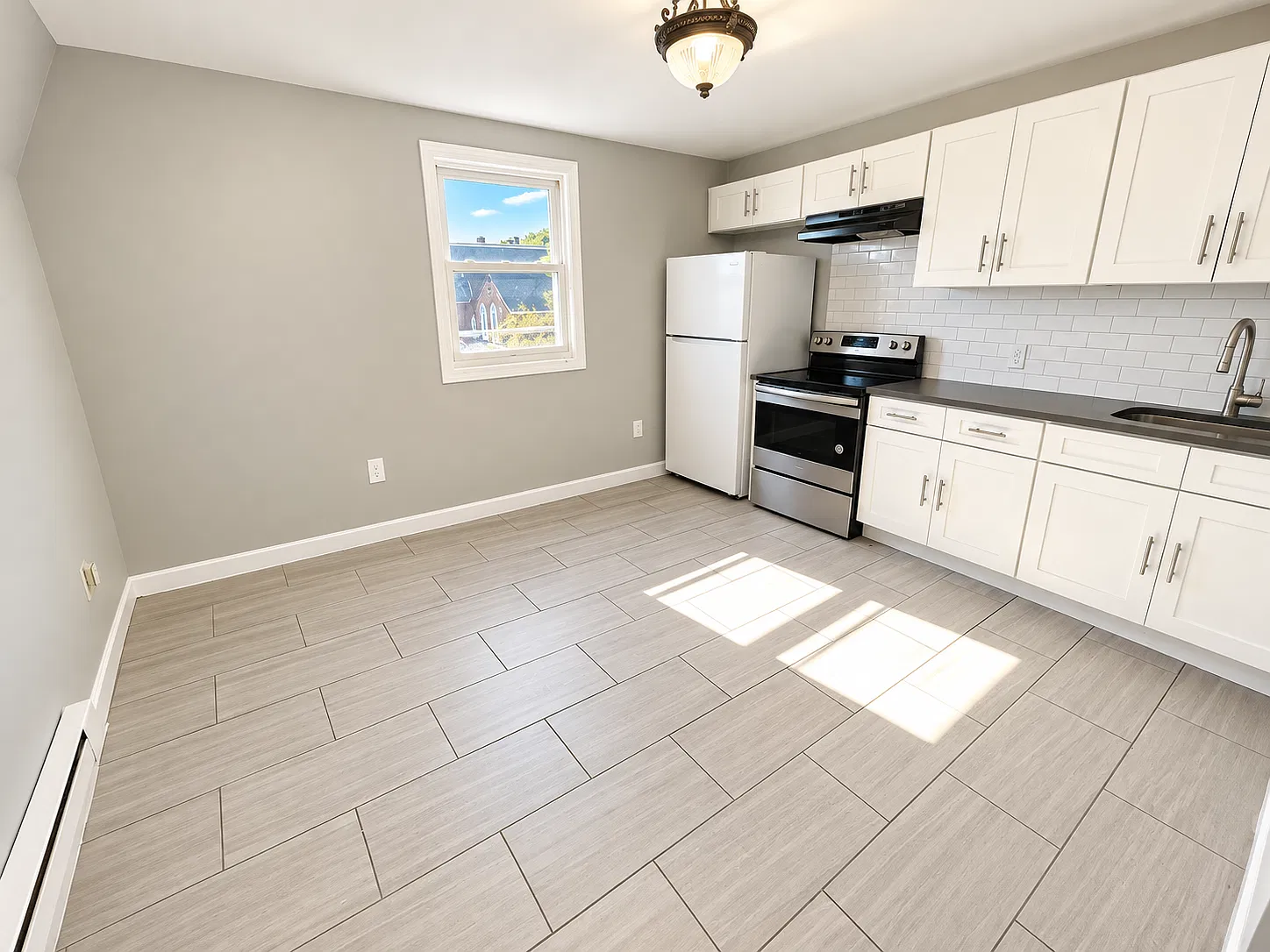 1 bed, 850 sqft, $1,495 — Photo 2
