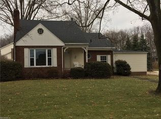 805 Woodrow St NW, North Canton, OH 44720