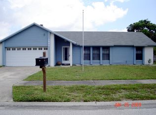 2880 Raintree Lake Cir, Merritt Island, FL 32953