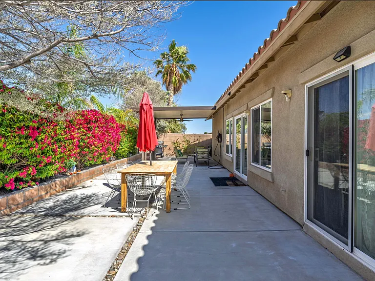1222 Palmas Rdg — Photo 38