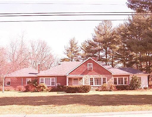 1st image of 75 Sanford Lane
