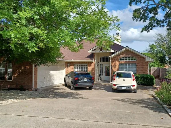 (undisclosed Address), Kerrville, TX 78028