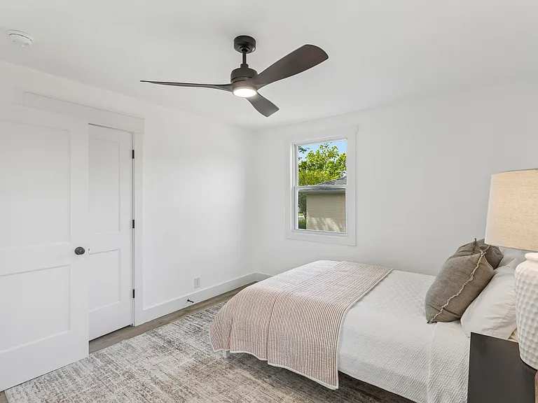 4006 Westwood Dr — Photo 35