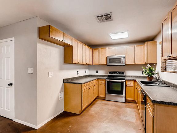 12217 N 25th Ave Phoenix AZ-large-003-4-