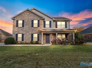 136 Tindall Dr, Huntsville, AL 35806