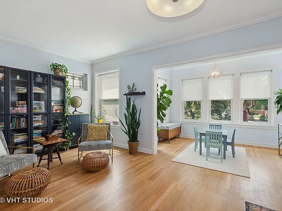 3rd image of 2764 W Giddings St #1