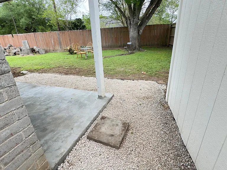 7403 La Place Dr — Photo 12