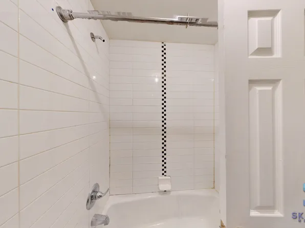 290 Harman Street image 7 of 13