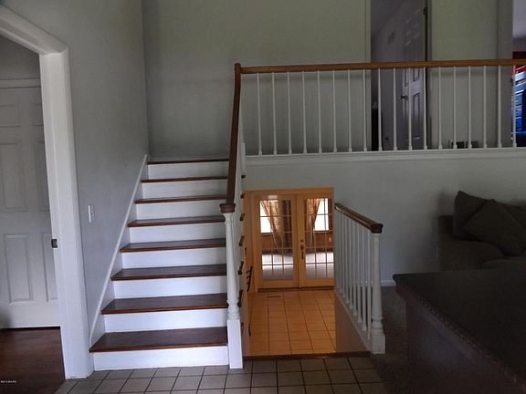4th image of 515 Larkspur Ave
