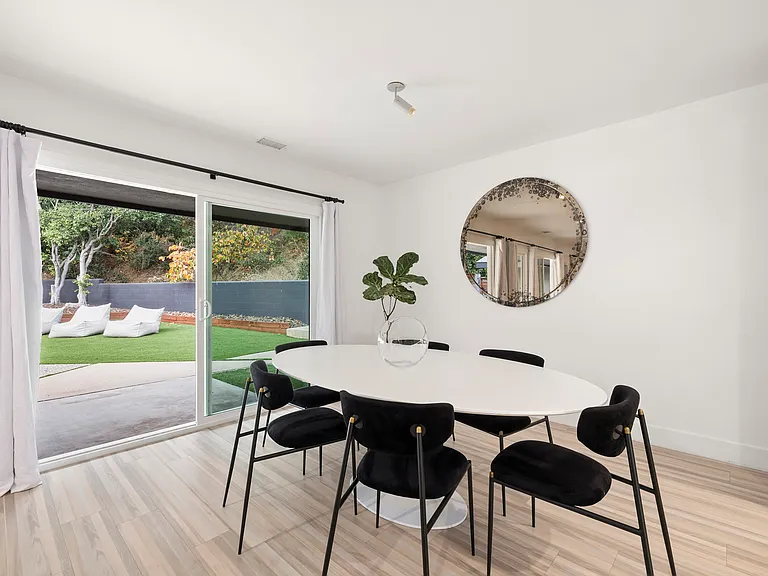 9289 Swallow Dr — Photo 13