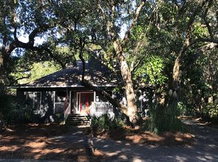 9 Edgewater Aly, Isle Of Palms, SC 29451