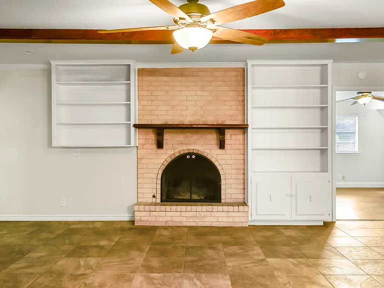 613 Overland Trl — Photo 18
