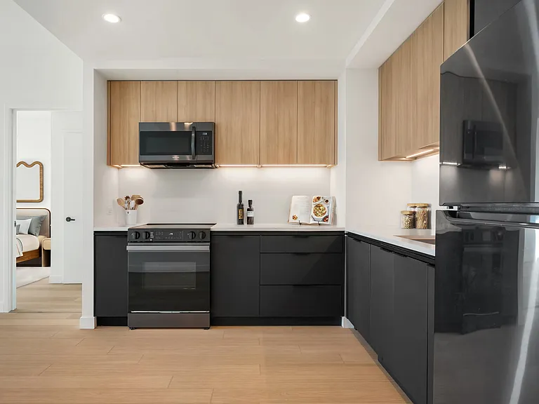 11 Ocean Pkwy #924 — Photo 2
