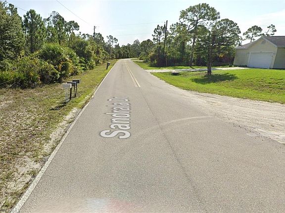 4th image of 27362 Sandrala DR