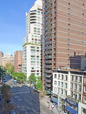 Sold by Sotheby's International Realty | media 16